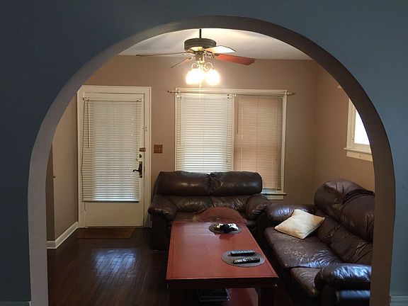 2nd image of 1109 Lodge Ave