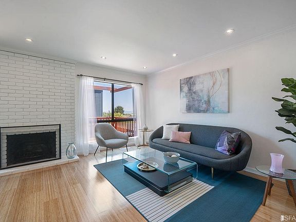 3rd image of 407 Cambridge St