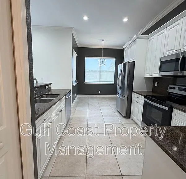 7060 San Lorenzo Ct #202 — Photo 16