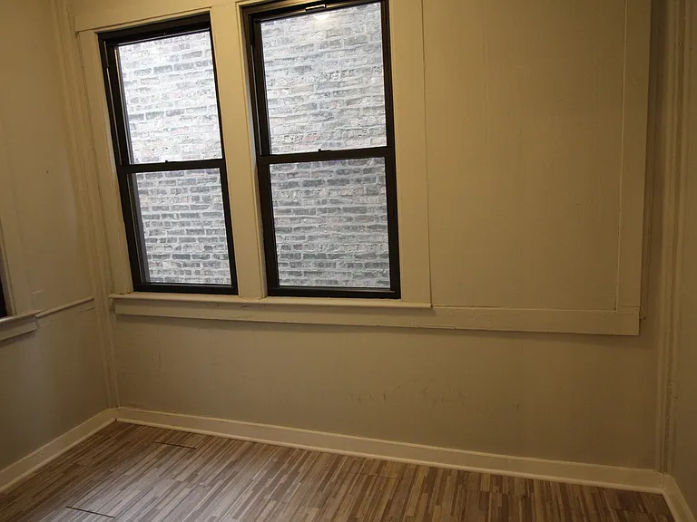 3823 W Altgeld St #1E — Photo 5
