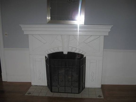4th image of 430 W Front St