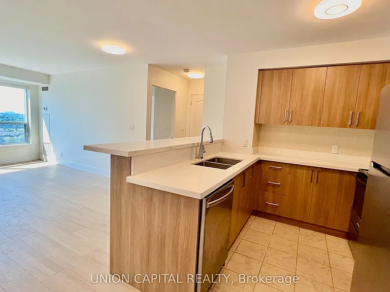 38 Lee Centre Dr #1907 — Photo 3