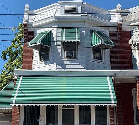 2nd image of 2300 W 6th St