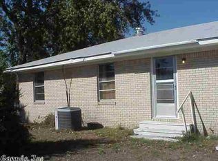 106 E Harrison St, Beebe, AR 72012