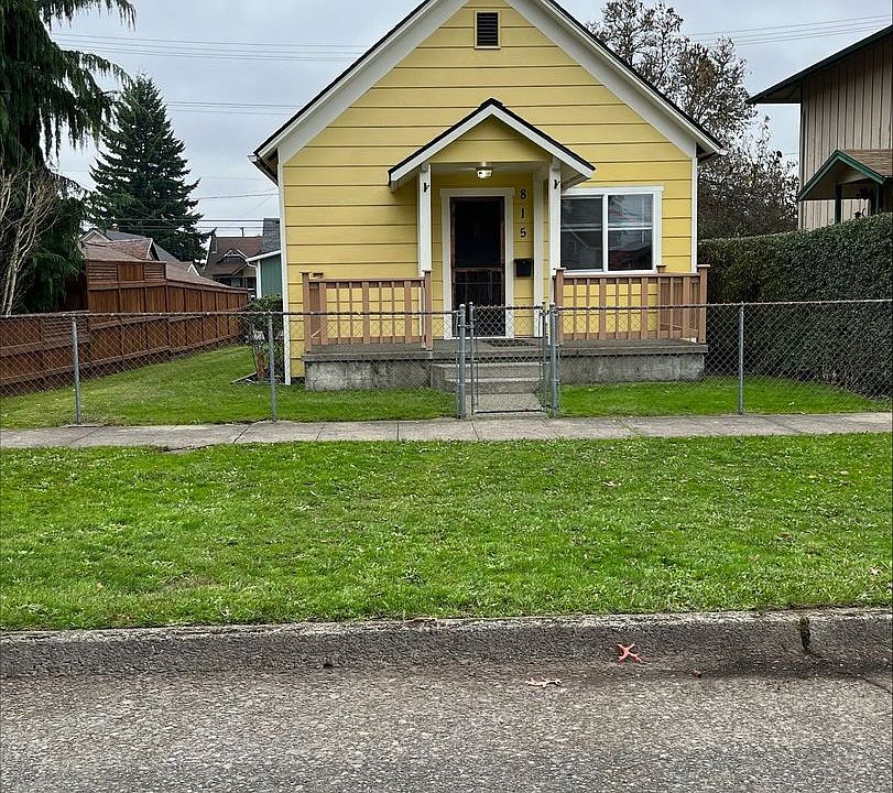 1st image of 815 E St