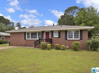 2732 Clyburne St, Bessemer, AL 35023