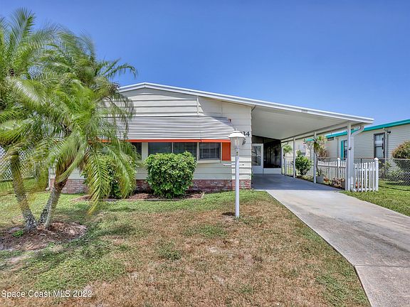 2nd image of 934 Jacaranda Dr