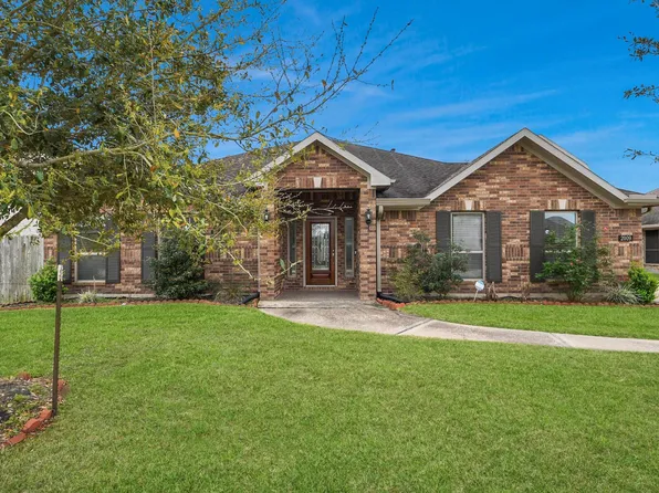 2009 Amado Ln, League City, TX 77573