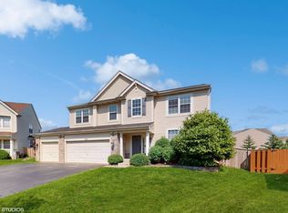720 Woodfern Dr, Hampshire, IL 60140