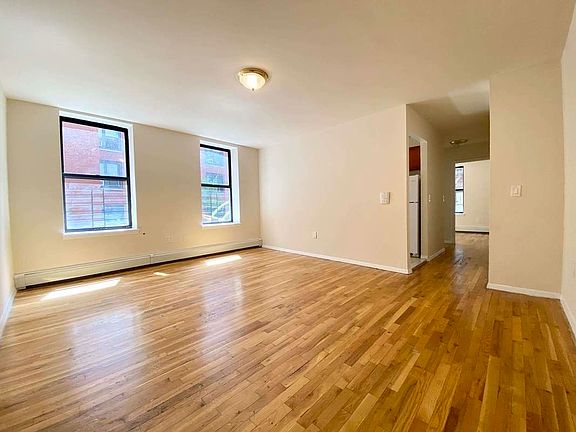 2nd image of 1353 Sheridan Ave APT 2A