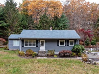 142 Douglas Pike, Smithfield, RI, 02917