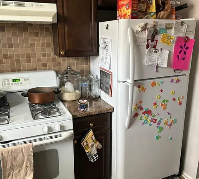 2331 Benson St #2 — Photo 6