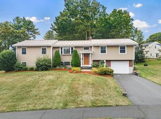 7 Livingston Dr, Peabody, MA 01960