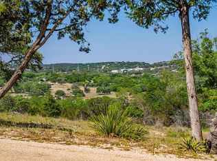 340 Roundabout Ln, Kerrville, TX 78028