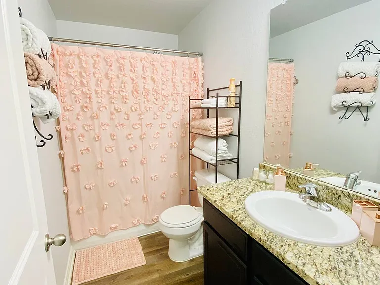 6402 Underwood Way — Photo 15