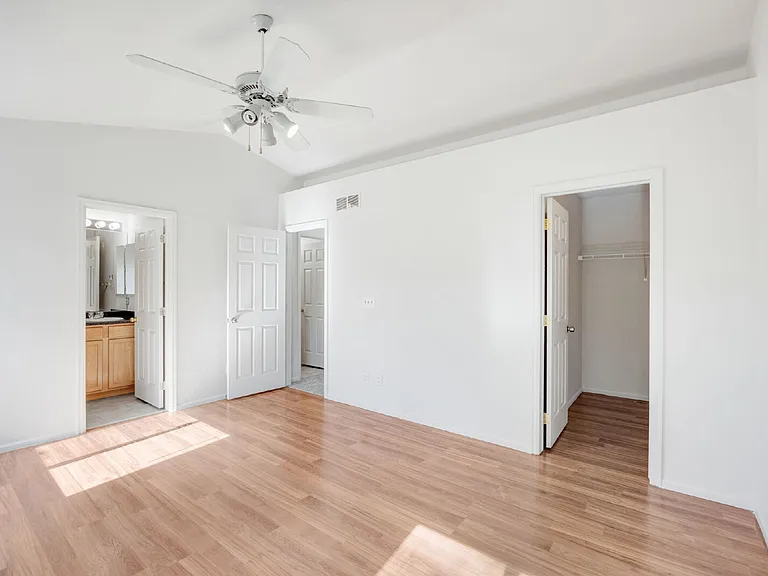 1651 Prairie Hill Dr #A — Photo 11