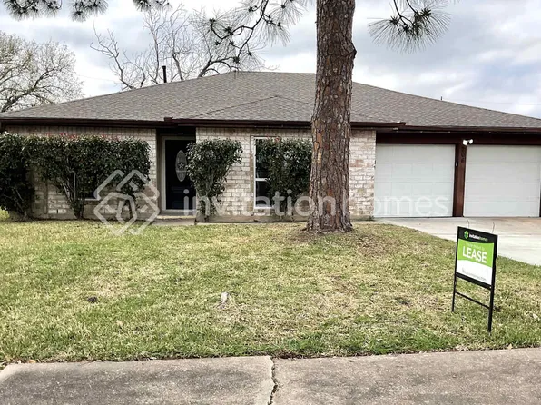 206 Brandywyne Dr, Friendswood, TX 77546