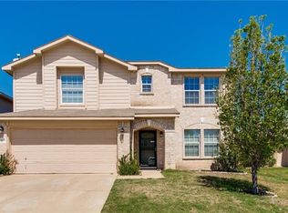 7965 Meadow View Trl, Fort Worth, TX 76120