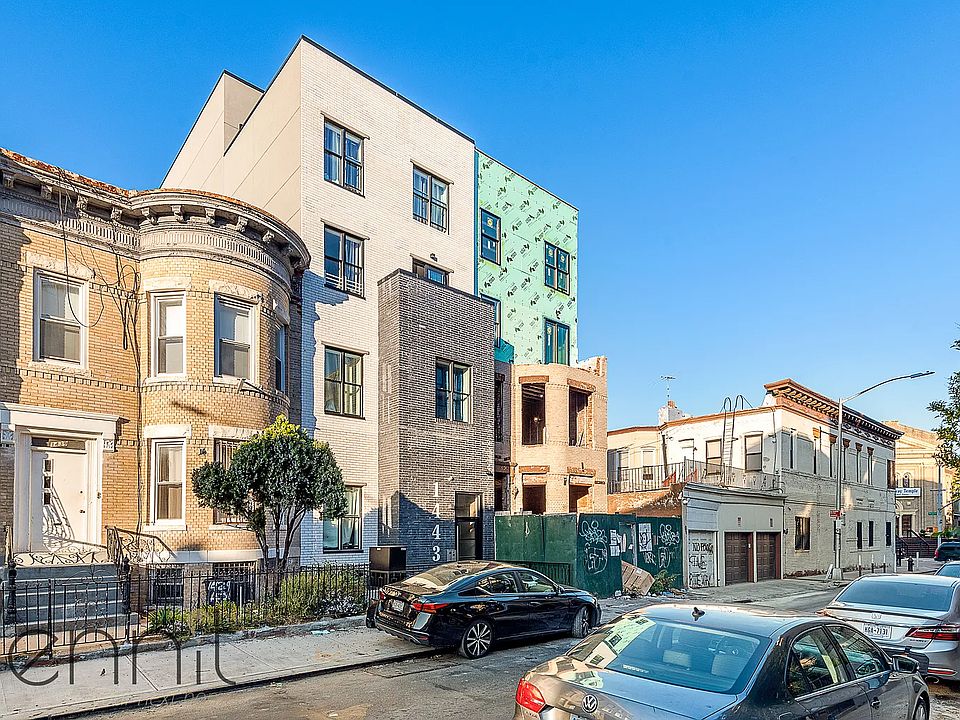 1st image of 1443 Lincoln Pl APT 1F