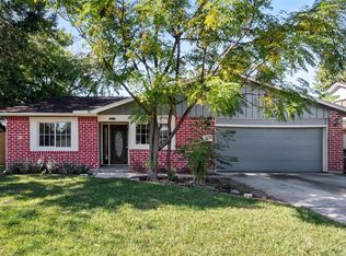 10711 Heather Hill Dr, Houston, TX 77086
