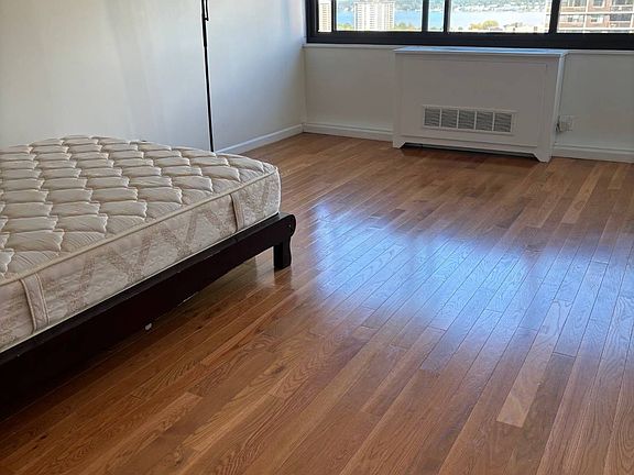 5th image of 1 Bay Club Dr APT 15D