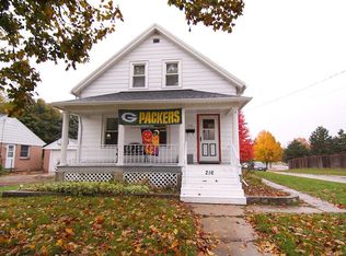 216 N Fisk St, Green Bay, WI 54303