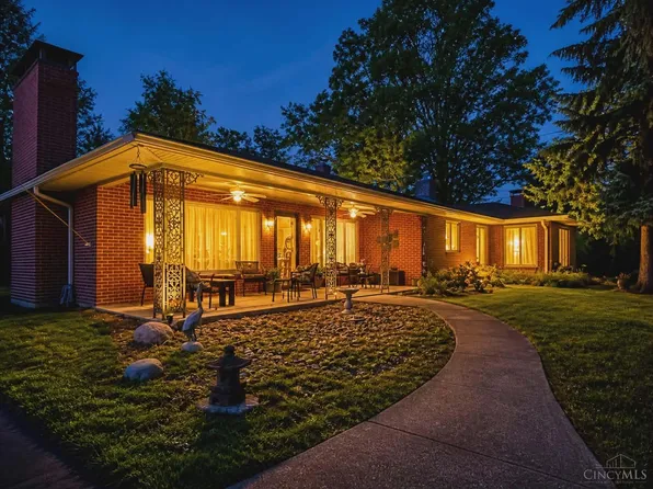 410 Compton Rd, Cincinnati, OH 45215