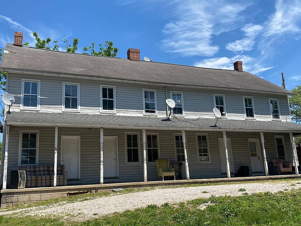 2nd image of 241 Frederick St