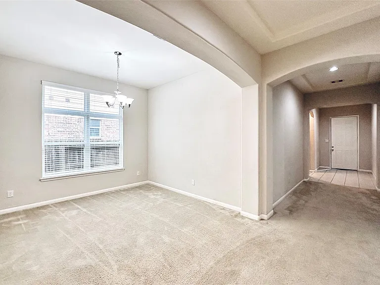 26950 Churchill Gate Ln — Photo 5