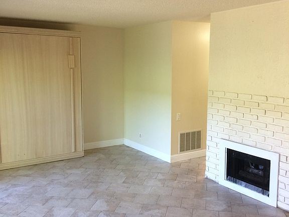 3rd image of 929 Fulton Ave APT 439