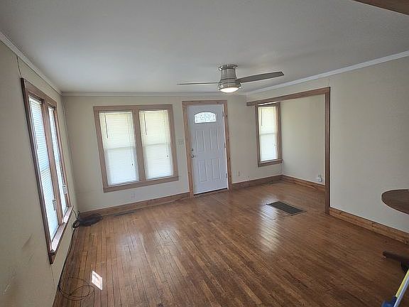 4th image of 312 E Case St