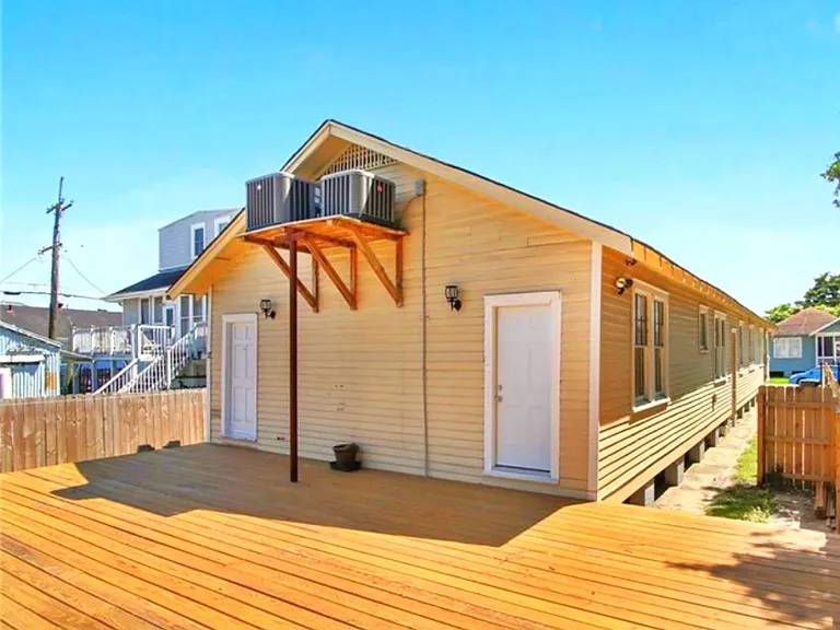 4309 Elba St — Photo 3