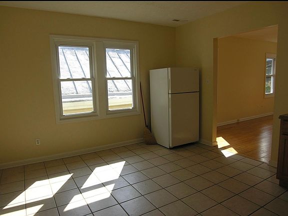 4th image of 1514 Gilpin Ave #1