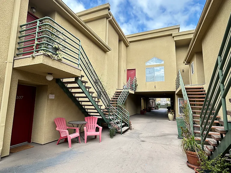 17450 Burbank Blvd #210 — Photo 18