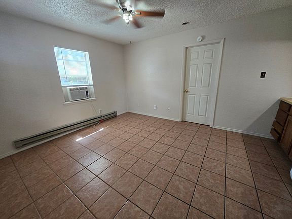 2nd image of 304C W Deming St
