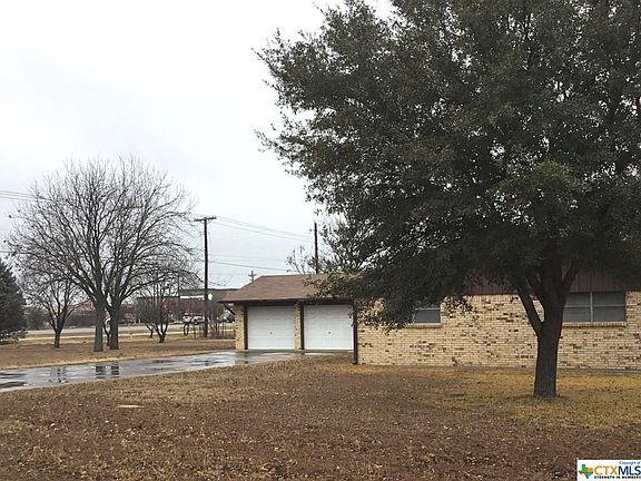 2nd image of 102 Brooks Dr