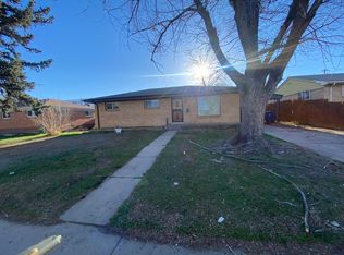 1390 Quentin St, Aurora, CO 80011