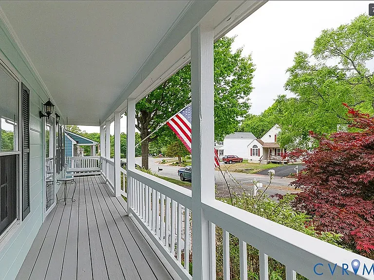 2417 Crystal Ridge Rd — Photo 2