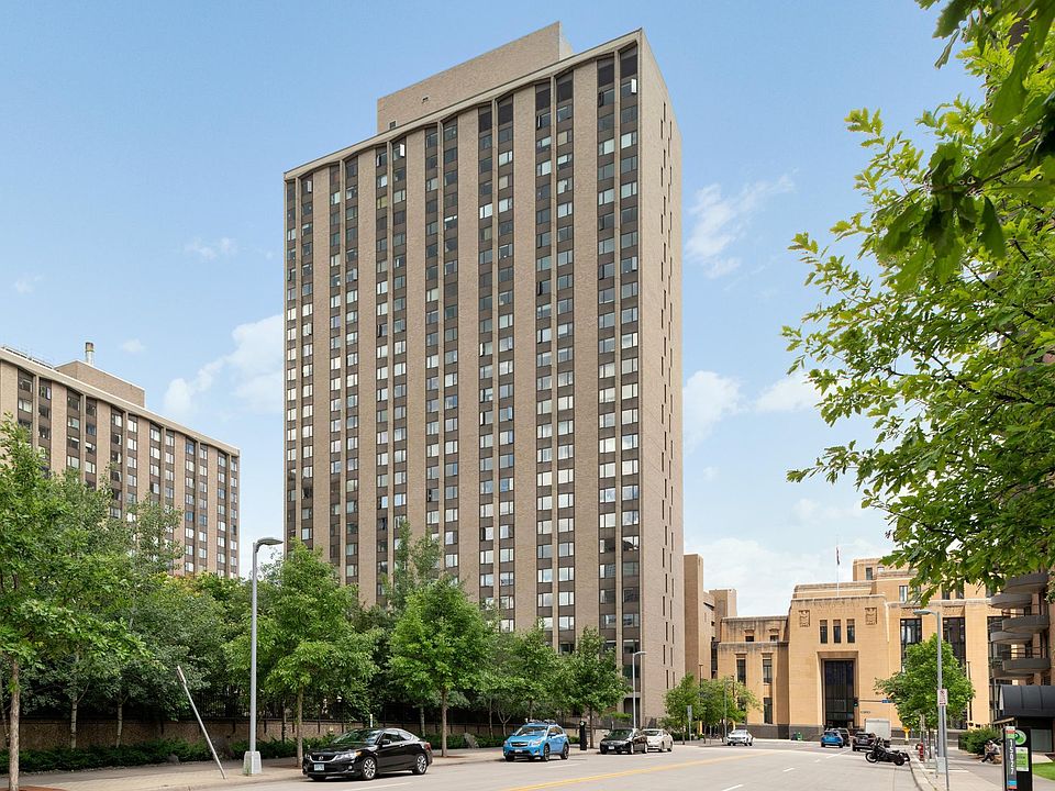 1st image of 15 S 1st St APT A1513