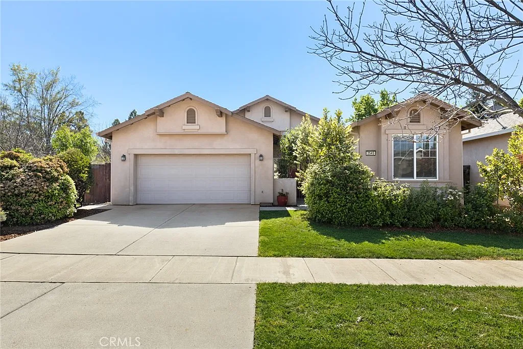 2545 Valhalla Pl photo 1