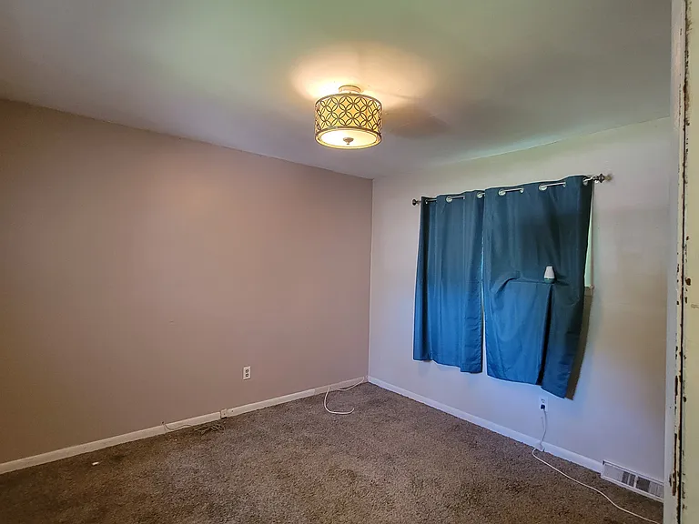 19 N Normal St #2 — Photo 15