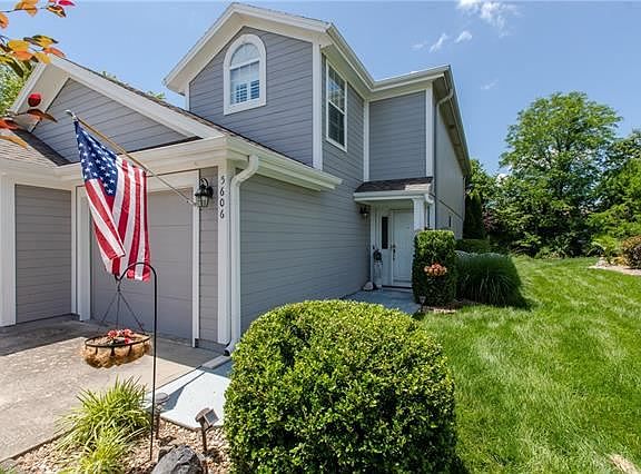 2nd image of 5606 NW Sunrise Meadow Cir #58D