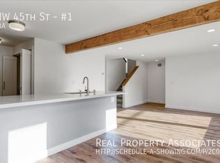 312 NW 45th St #1, Seattle, WA 98107