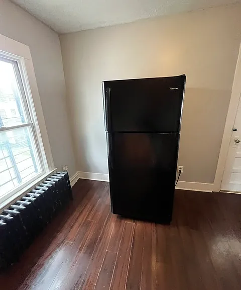 1560 E Main St #2 — Photo 5