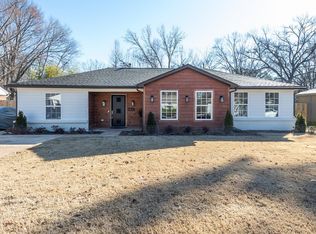 1228 W Perkins Rd, Memphis, TN 38117