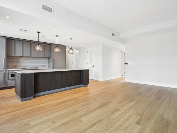 218 West 103rd Street 12B image 2 of 12