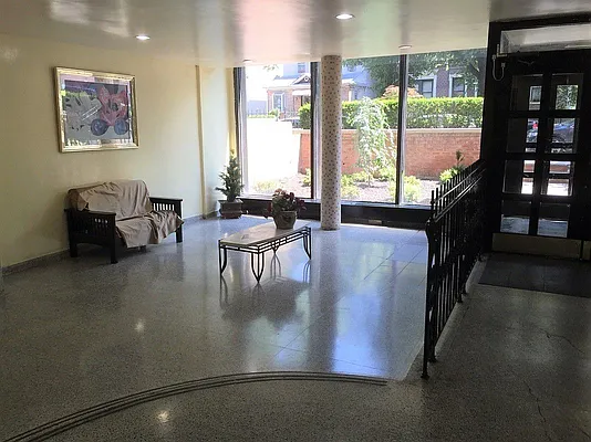 Rented by BRICK & GALO REALTY CORP | media 31