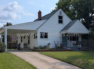 2613 Edgevale Rd, Upper Arlington, OH 43221