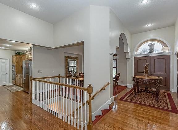 4th image of 2508 SW Winterbond Cir