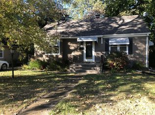 3118 SW 12th St, Topeka, KS 66604